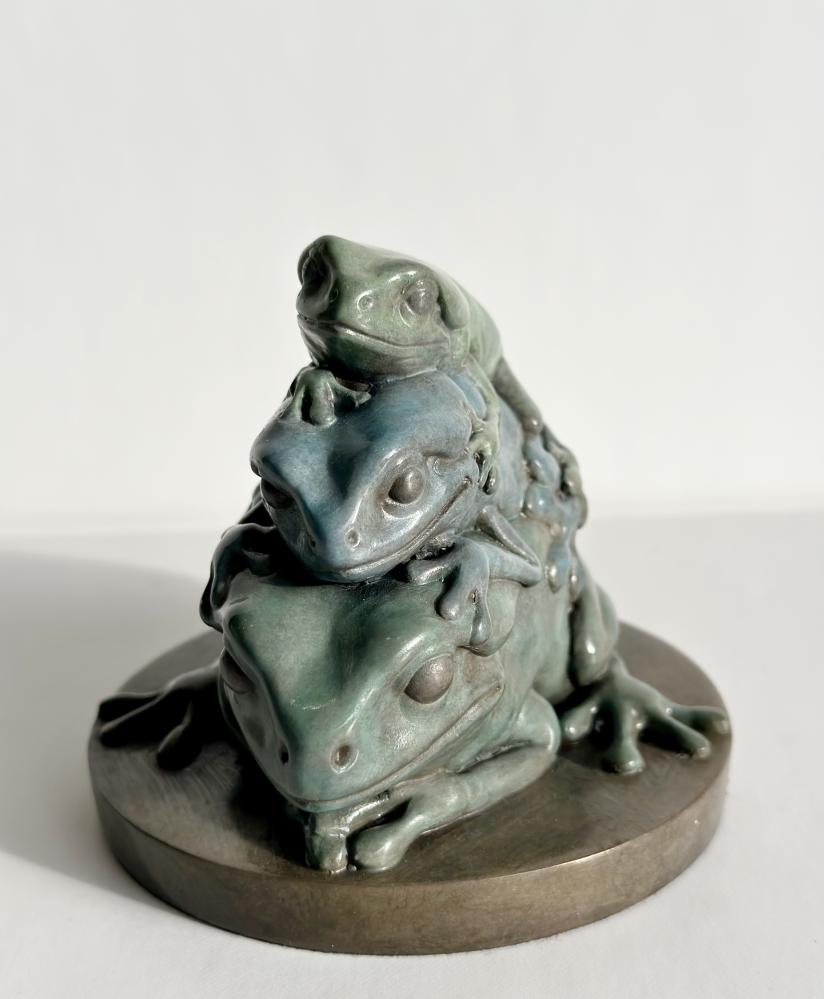 Carl Longworth Family of Frogs